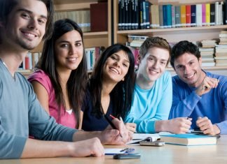 Φοιτητικά και σπουδαστικά επιδόματα