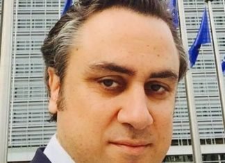 Νίκος Φιλιππίδης