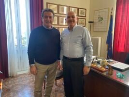 Η δημόσια συζήτηση οφείλει να διέπεται από αρχές