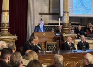 Ο Μιχάλης Τιβέριος πρόεδρος της Ακαδημίας Αθηνών για το 2025 Mixalis Tiverios