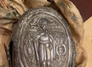 Η κάρα του Αγίου Λαζάρου του Νέου στην Πανάχραντο