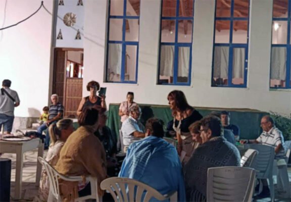 Μια γνήσια Συνετιανή βραδιά