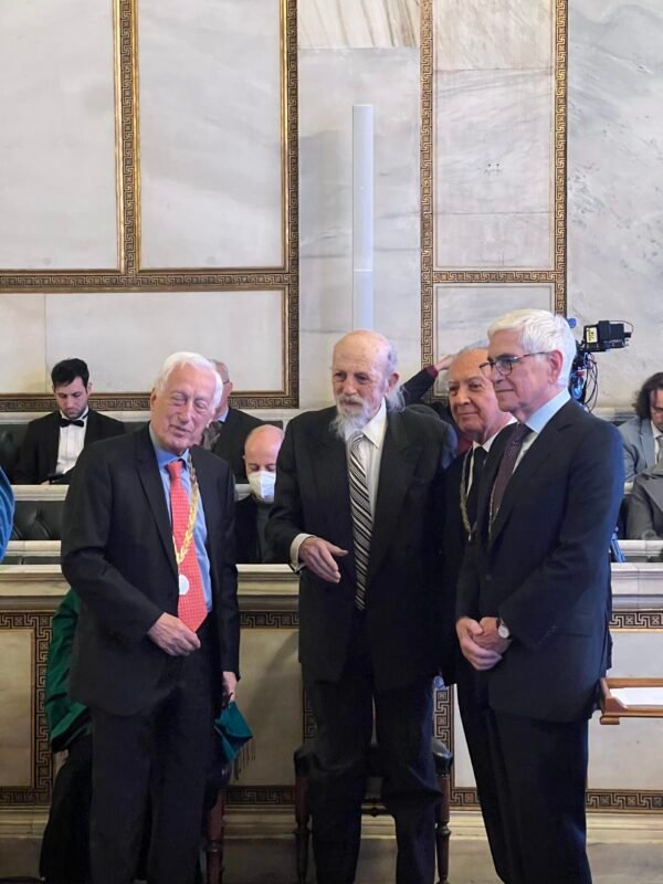 Αθηνά Σχινά και Γιάννης Μαμάης βραβεύτηκαν από την Ακαδημία Αθηνών