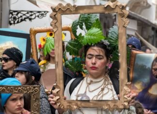 Karnavali_MariaLampriadou (1)