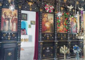 Πασχαλινές παραδόσεις: μνήμες και συνήθειες που κρατούν ζωντανά τα χωριά  μας