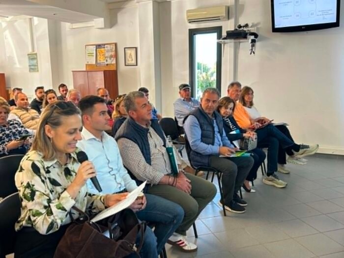 "Η Άνδρος της εμπειρίας και της γαστρονομίας"