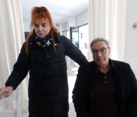 OLYMPUS DIGITAL CAMERA